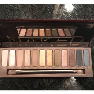 Naked Eyeshadow Pallet 1